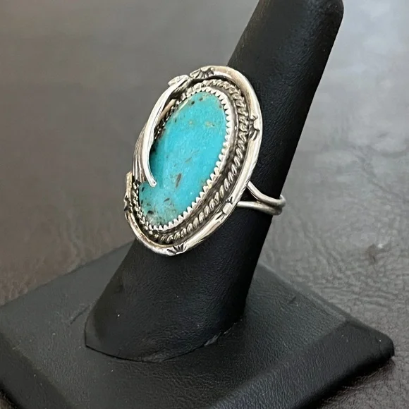 🔴SOLD🔴 Vintage Native American sterling silver & turquoise ring Size 7 - Picture 4 of 10